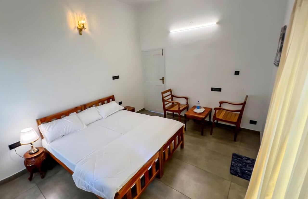 Elzas Fort Inn Kochi Exterior foto