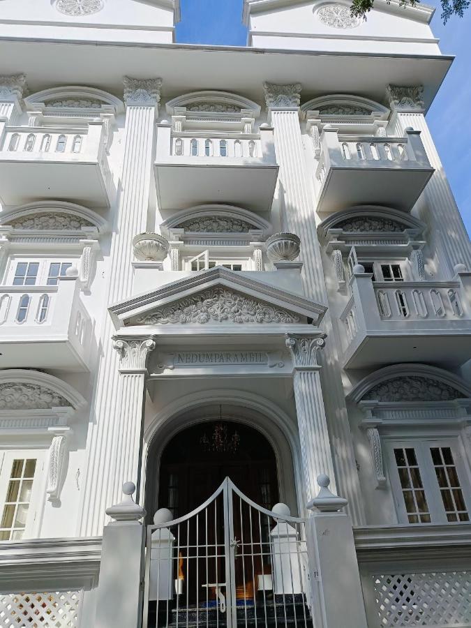 Elzas Fort Inn Kochi Exterior foto